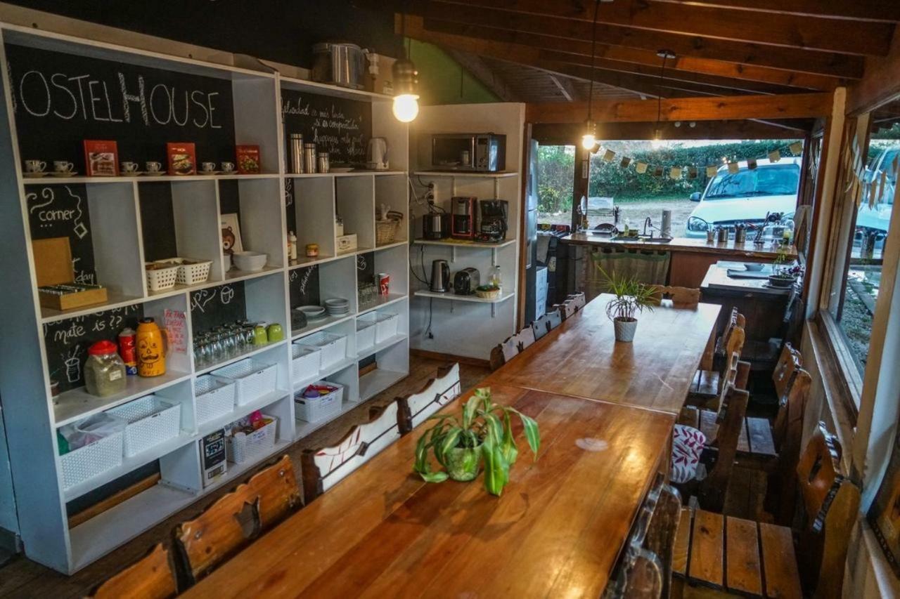 The Hostelhouse Centro. Casa De Huespedes. ビジャ・ヘネラル・ベルグラーノ エクステリア 写真
