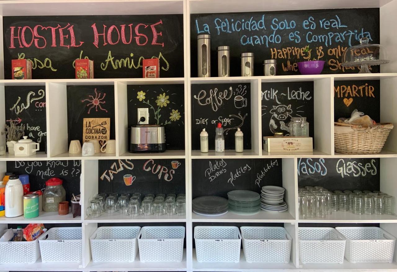 The Hostelhouse Centro. Casa De Huespedes. ビジャ・ヘネラル・ベルグラーノ エクステリア 写真