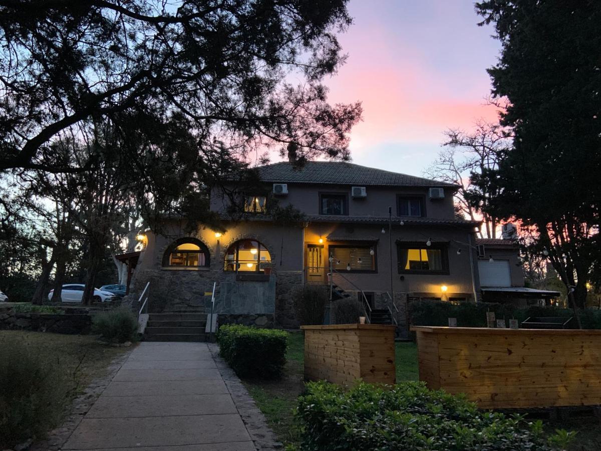 The Hostelhouse Centro. Casa De Huespedes. ビジャ・ヘネラル・ベルグラーノ エクステリア 写真